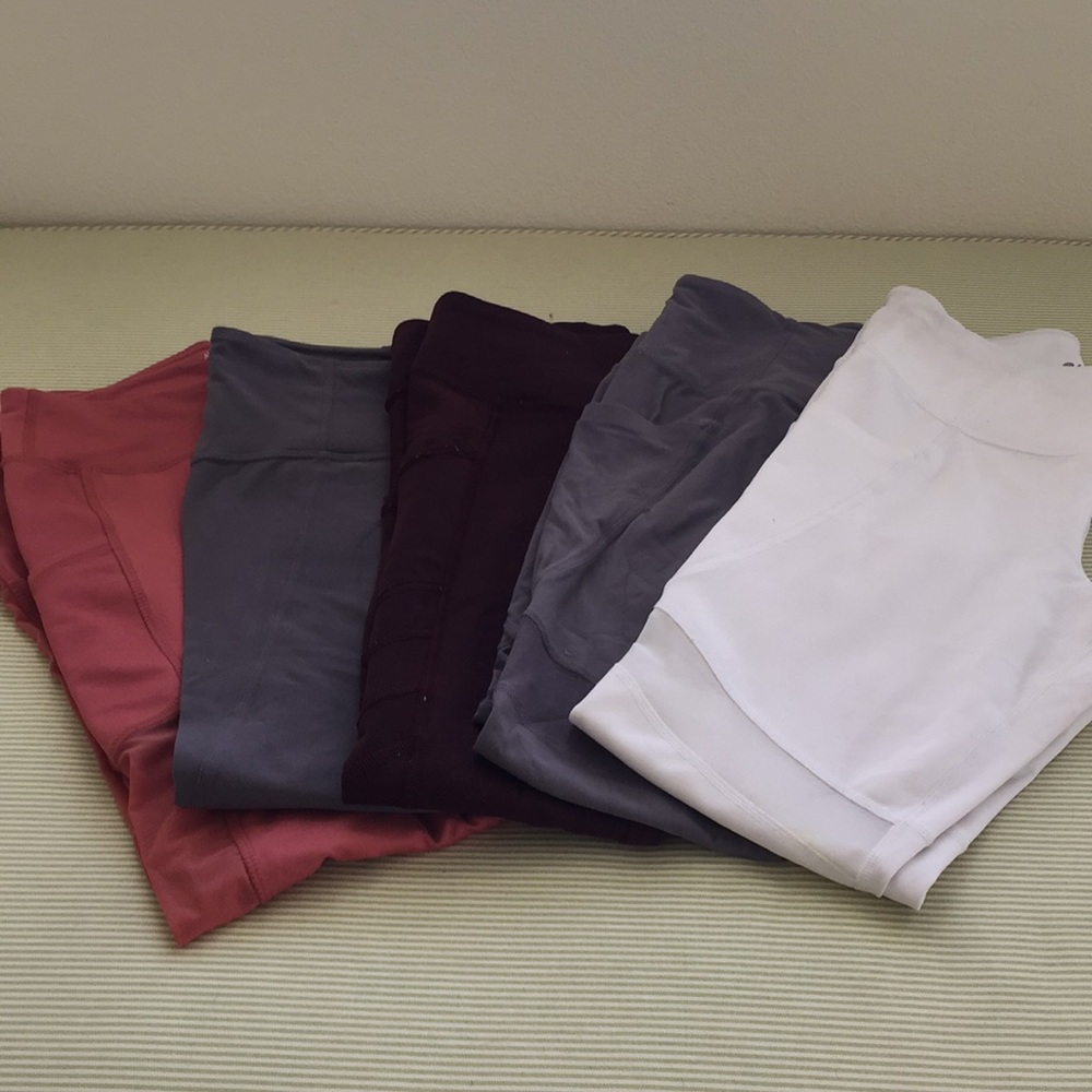 Bundle: 4 XS Athleta leggings (+ bonus legging)
